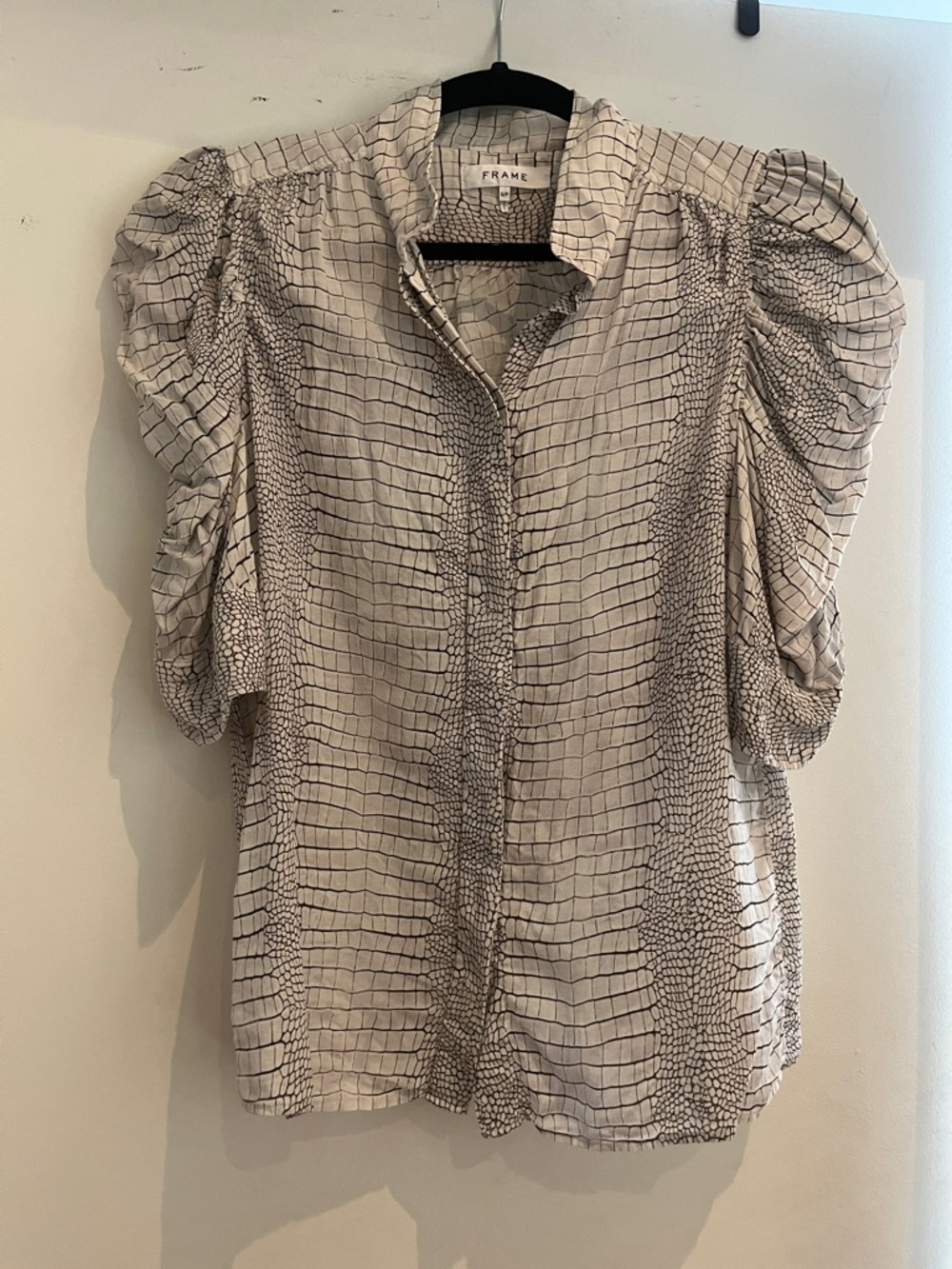 Frame snake print silk Puff Sleeve Blouse